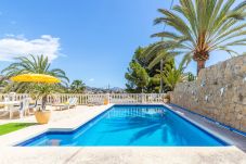 Villa in Calpe / Calp - Maryvilla0239-Cerca de la Playa-Vistas-Parking gra