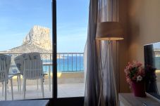 Apartment in Calpe / Calp - ACARIBEQ-1ºlínea Playa-Wifi y Garaje Gratis.